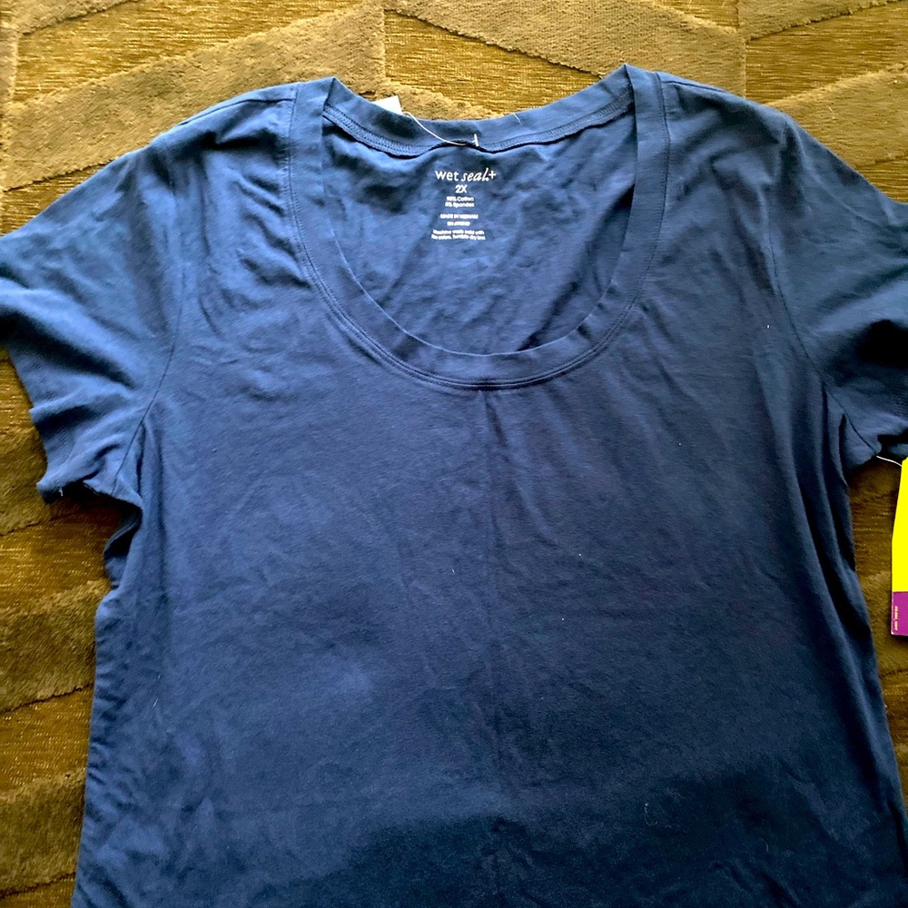 Blue Top - Picture 2 of 2